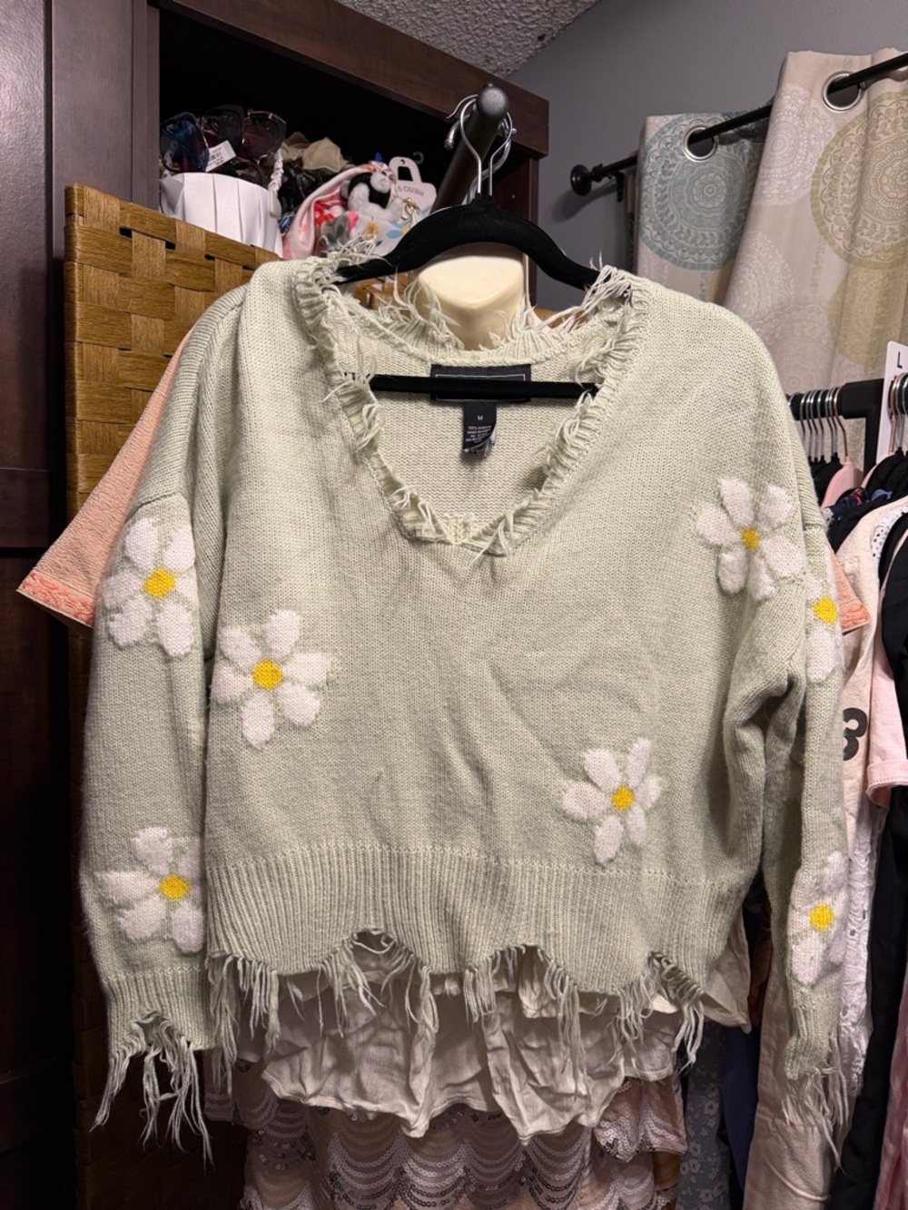 Polly & Esther Mint Green Daisy Fringe V-Neck Sweater
